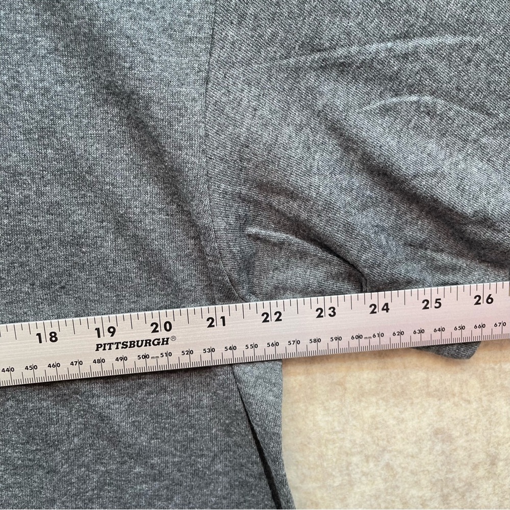 Men's Graphic "Legend in My Own Pond" XL - Picture 4 of 5